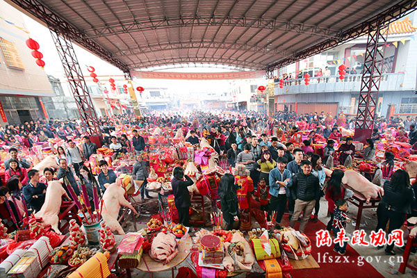 《還愿》程泗勝 攝